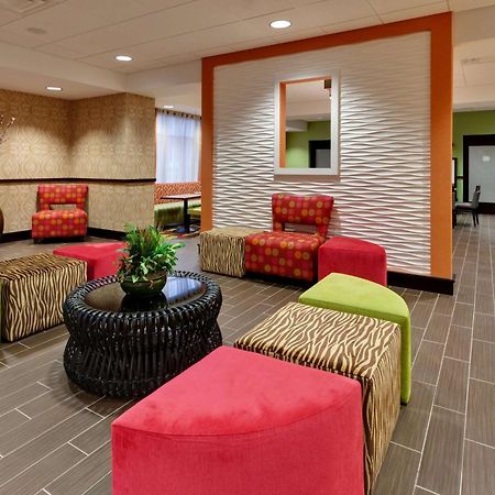 Hampton Inn Seneca Falls Exterior photo