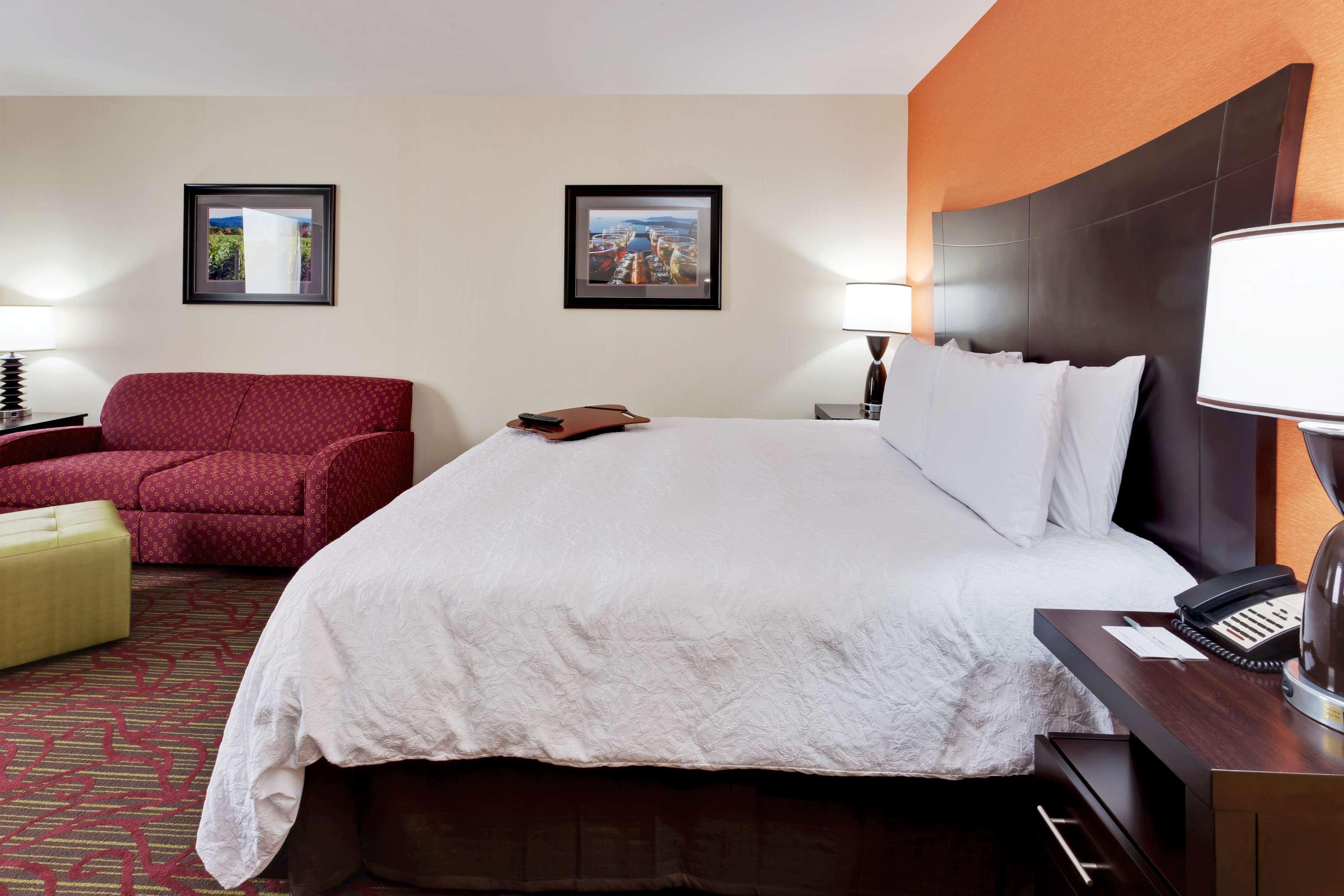 Hampton Inn Seneca Falls Exterior photo